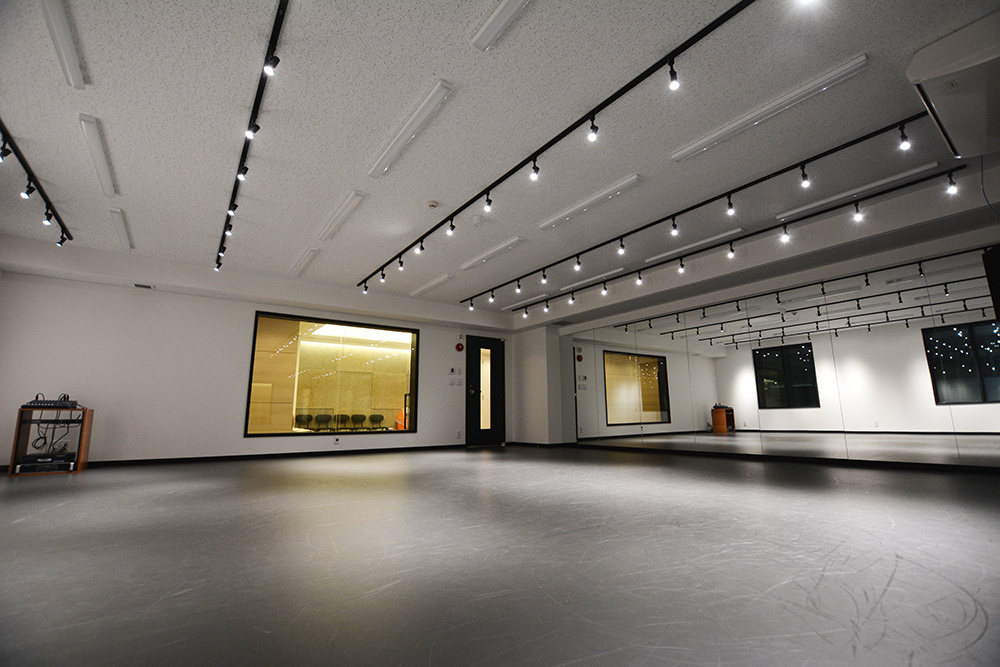 土浦駅前スタジオ｜ダンス貸しスタジオ