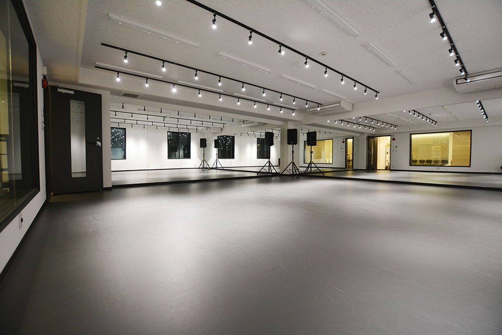 土浦駅前スタジオ｜ダンス貸しスタジオ
